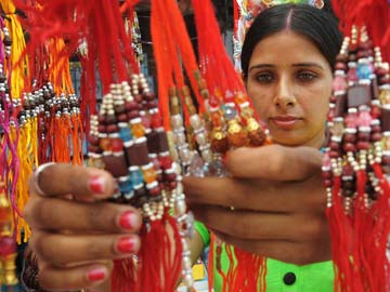 Hindus Celebrate Rakhsha Bandhan in Singapore