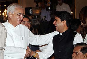 Cabinet reshuffle: Salman Khurshid gets External Affairs, Veerappa Moily gets Petroleum from Jaipal Reddy