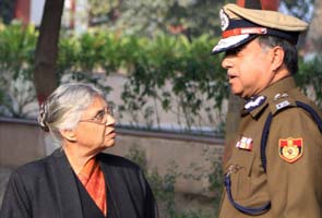 Centre rules out giving control of police to Delhi government