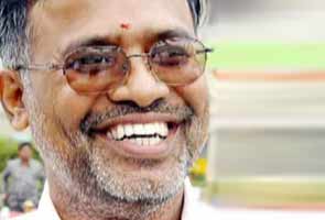 Law Minister gets clean chit, withdraws resignation