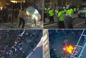 UK students protest proposed triple fee hike