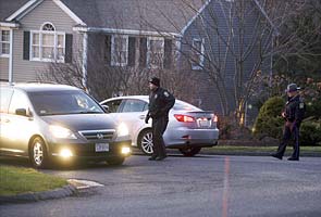 Schools in two other Connecticut towns in lockdown