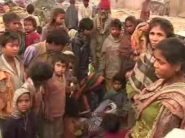 Delhi: demolition drive forces women to deliver on road in freezing cold