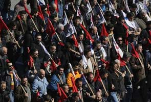 Anti-austerity strike brings Greece to a standstill