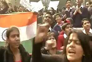 Gang-rape survivor conscious but not out of danger, say doctors