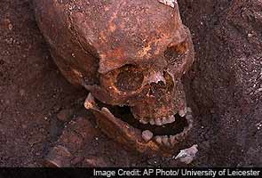 Scholars say bones belonged to King Richard III Scholars say bones belonged to King Richard III