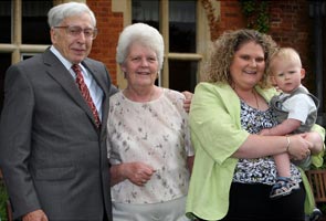IVF father Robert Edwards wins Nobel Medicine Prize