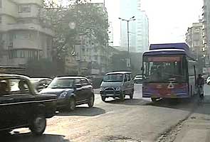 After Bal Thackeray's funeral, Mumbai back to normal; no bandh, says Shiv Sena