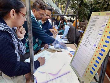Elections 2014: Voters can check names in electoral roll on March 9 