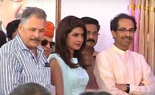 http://www.ndtv.com/news/images/story_page/priyanka_chopra_uddhav_road_name_650.jpg