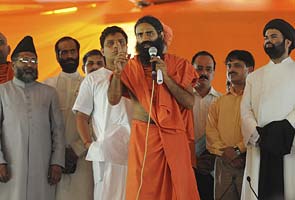 Ramdev wants peaceful agitation against police action