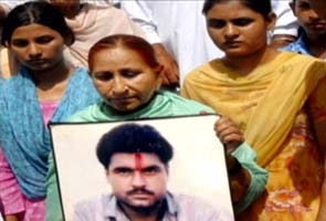 Sarabjit Singh's family to travel to Pakistan on Sunday