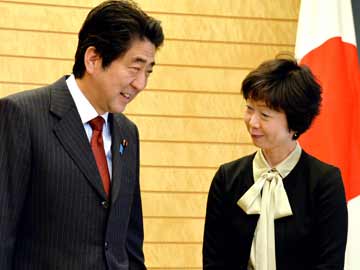 Japan Prime Minister Shinzo Abe appoints first ever female aide