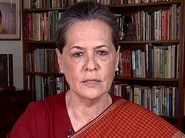 BJP will ruin 'Bharatiyata', 'Hindustaniyat': Sonia Gandhi BJP will ruin 'Bharatiyata', 'Hindustaniyat': Sonia Gandhi