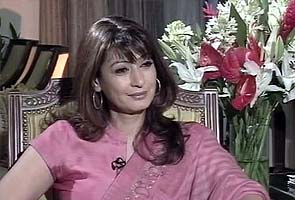 Sunanda Tharoor takes on Narendra Modi, also defends PDA with Shashi Tharoor