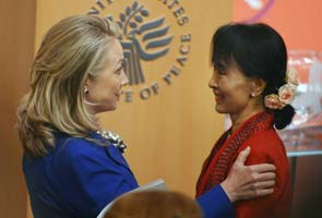 Suu Kyi gets historic Washington welcome