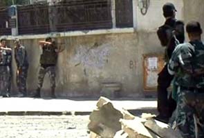 Syria crisis: Bomb kills President Assad's close aides