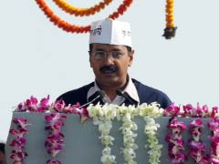 ARVIND-kejriwal-swearing-in-PTI-240_60.jpg