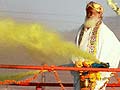 As Maharashtra battles drought, Asaram Bapu wastes water, abuses media