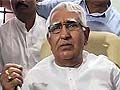 BJP government in Karnataka nears danger level
