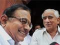 Karnataka election results: Chidambaram turns TV reporter, Jaswant Singh candidly responds 