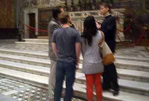 Zuckerbergs spotted in Rome on their honeymoon