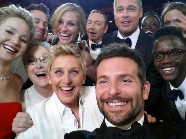 oscar_selfie_front_ap.jpg