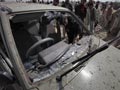 Suicide car bomber kills 5 Pakistani troops 