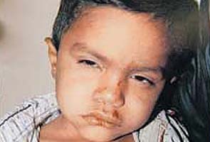 Four-year-old survives murder attempt near Pune