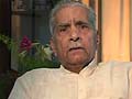 Shanti Bhushan donates Rs one crore to Aam Aadmi Party
