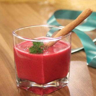 Beetroot and Green Apple Soup