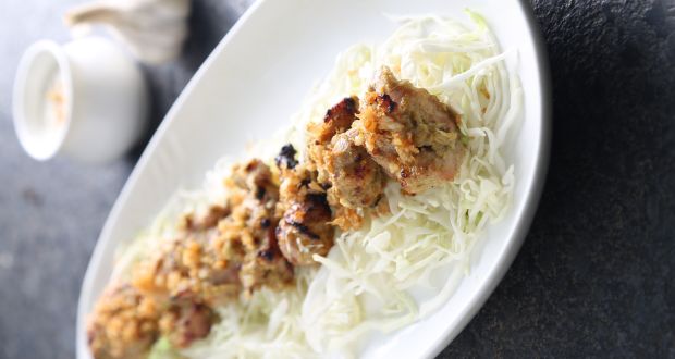 Dahi Lasooni Chicken