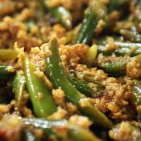 Khatti Meethi Phaliyan