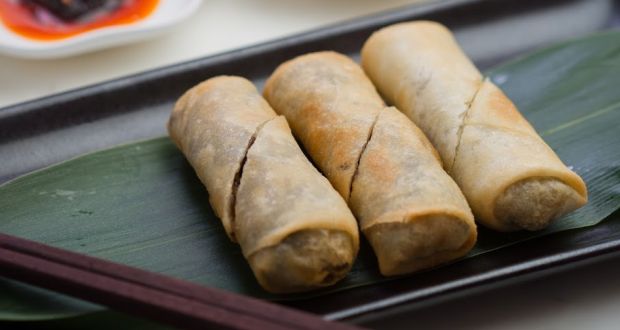 Mushroom Spring Roll with Black Truffle (DIMSUM FRIED)