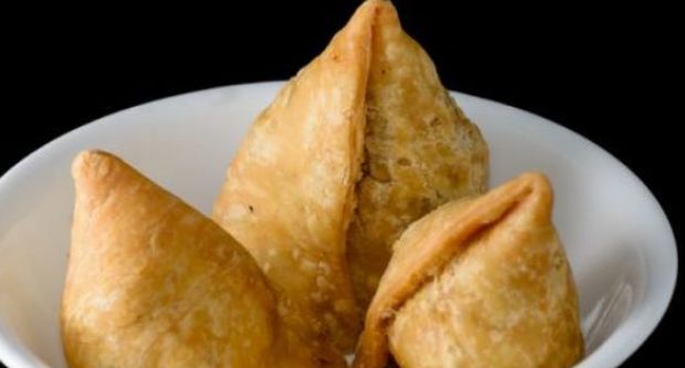 Masala Onion Patti Samosa