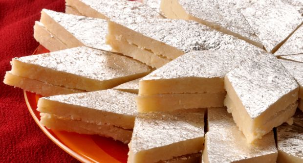 Zafrani Kaju Katli