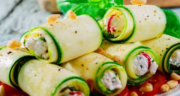 Zucchini and Cream Cheese Rolls