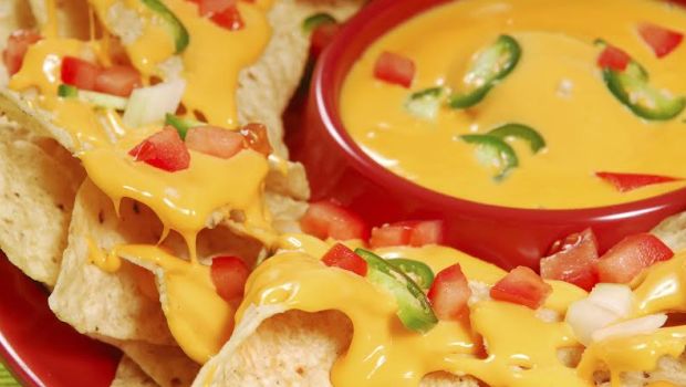 Cheesy Nachos