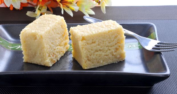 Coconut Barfi | Nariyal Barfi