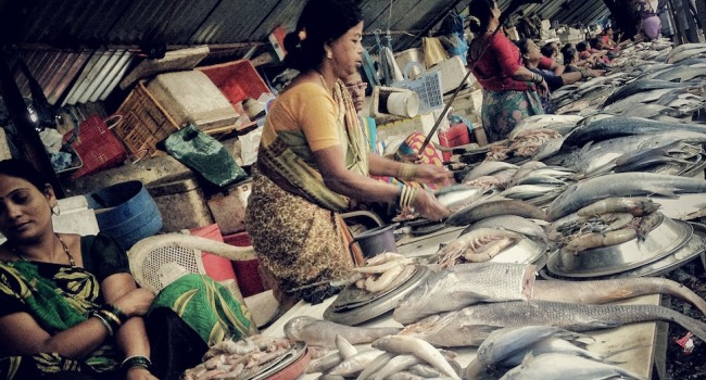 fisherwomen-mumbai-650.jpg