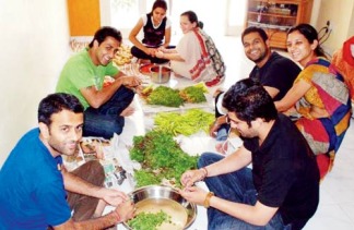food-volunteer-seva-cafe_article.jpg