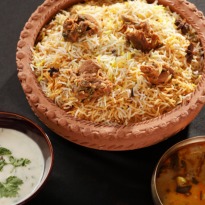 Murgh Koftey Ki Biryani