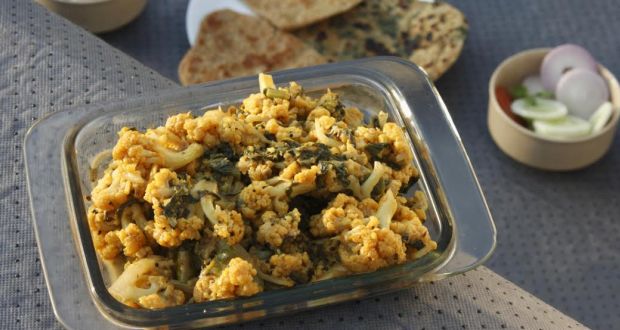 Methi Palak Gobhi