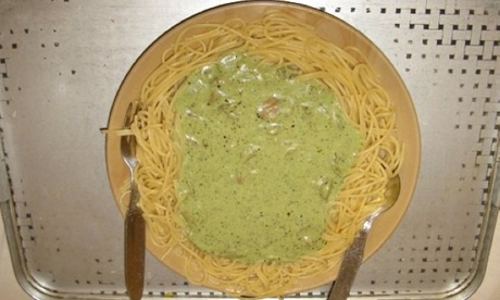 sad-food---spaghetti-and--001.jpg