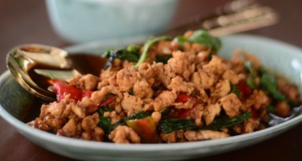 Kai  Kraphao or Stir Fried Chicken With Basil