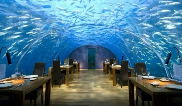 undersea-restaurant_600.jpg