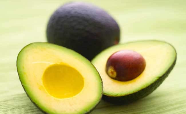 Avocado's smooth texture helps infants to develop the ability to chew and swallow. (File Photo)