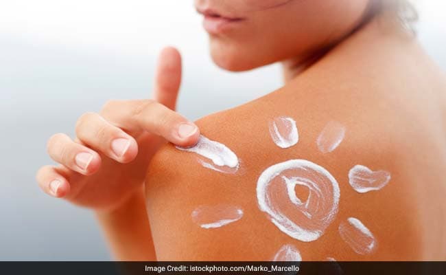 Skincare tips: Apply sunscreen after every 4 hours, whether you are indoors or outdoors