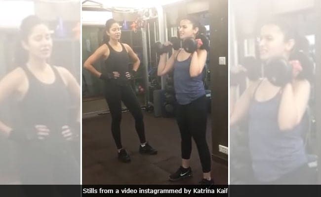 One must follow the right technique to do squats