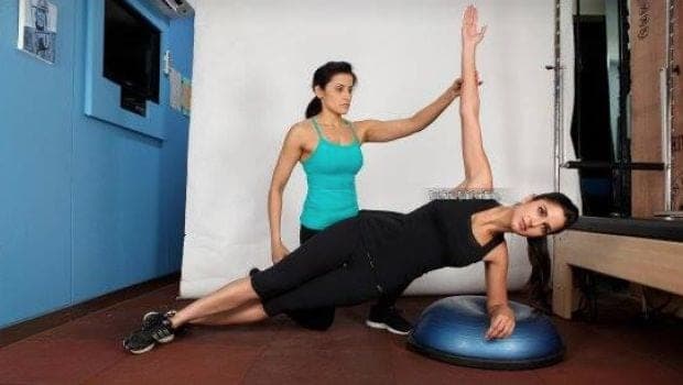 Celebrities like Katrina Kaif and Alia Bhatt have been seen doing Fletcher towel workouts